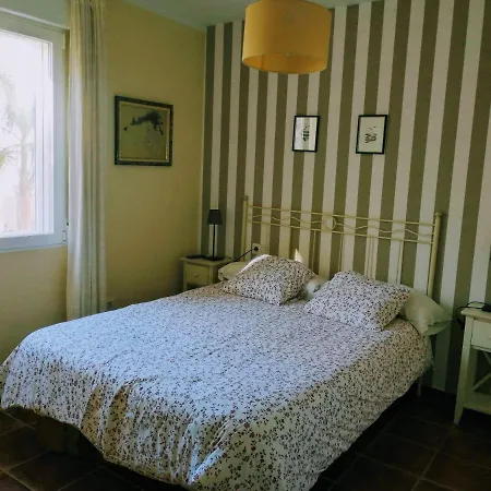 Apartment Center Paseo Apartment: Renovated With Double Garage Almunecar