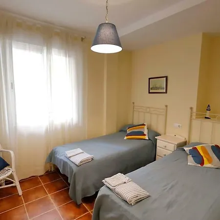 Apartment Center Paseo Apartment: Renovated With Double Garage Almunecar