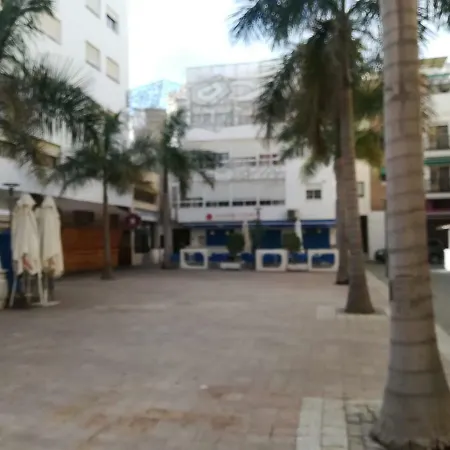 Apartment Center Paseo Apartment: Renovated With Double Garage