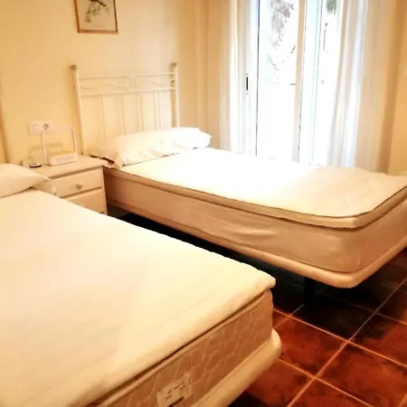 At The Center & Very Close To The Paseo Beach, With Double Garage, Renovated And Fully Equipped