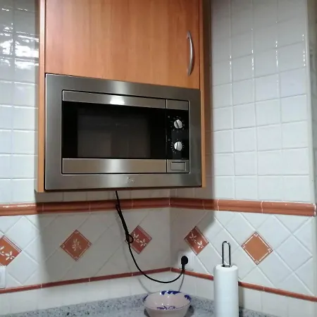 At The Center & Very Close To The Paseo Beach, With Double Garage, Renovated And Fully Equipped Apartamento